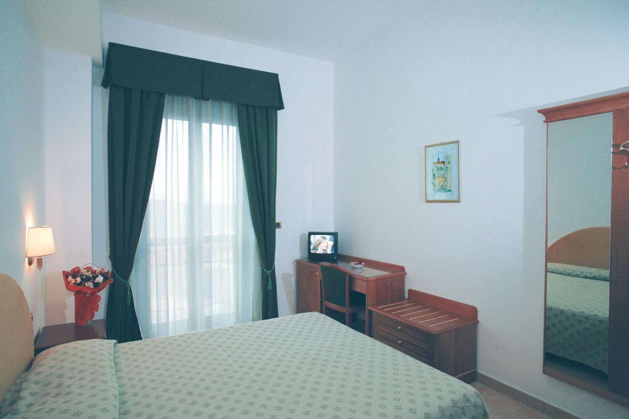 Cassano allo Ionio Hotel Terme Sibarite מראה חיצוני תמונה